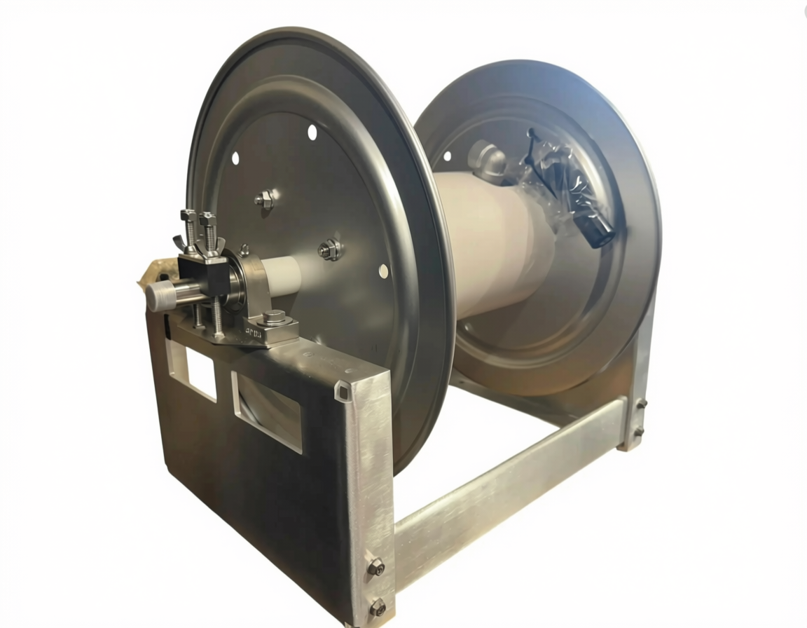 Dominator 12″ Manual Hose Reel – 3/4″ Stainless Manifold
